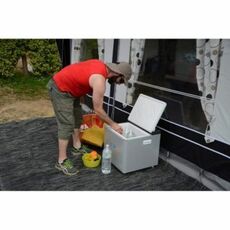 Miniature RÉFRIGÉRATEUR PORTABLE À COMPRESSION 42 LITRES N° 2 Miniature RÉFRIGÉRATEUR PORTABLE À COMPRESSION 42 LITRES N° 2