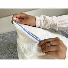 Miniature Oreiller à mémoire de forme - Dimensions : 60 x 60 cm - INCASA N° 4