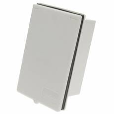 Miniature SOCLE A ENCASTRER MALE P17 FICHE ORIENTABLE BLANC 16 A - 160mm X 103mm - HABA N° 2 Miniature SOCLE A ENCASTRER MALE P17 FICHE ORIENTABLE BLANC 16 A - 160mm X 103mm - HABA N° 2