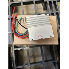 Miniature Régulateur solaire étanche MPPT 12V - 12A - IP68 compatible AGM-GEL-LITHIUM -ENERGIE MOBILE // Attention produit neuf avec défaut d'aspect suite à un sinistre transport - produit neuf jamais utilisé N° 2 Miniature Régulateur solaire étanche MPPT 12V - 12A - IP68 compatible AGM-GEL-LITHIUM -ENERGIE MOBILE // Attention produit neuf avec défaut d'aspect suite à un sinistre transport - produit neuf jamais utilisé N° 2