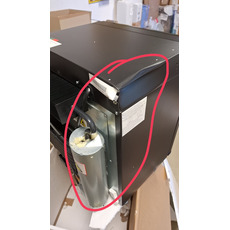 Miniature Réfrigérateur à poser 2 ways gaz et 220 volts 40 litres - attention produit neuf avec défaut d'aspect suite à un sinistre transport - produit neuf jamais utilisé N° 1 Miniature Réfrigérateur à poser 2 ways gaz et 220 volts 40 litres - attention produit neuf avec défaut d'aspect suite à un sinistre transport - produit neuf jamais utilisé N° 1