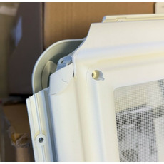 Miniature LANTERNEAU VENT FIAMMA 40 X 40 BLANC FIAMMA produit neuf avec défaut d’aspect suite à un sinistre transport - produit neuf jamais utilisé N° 1