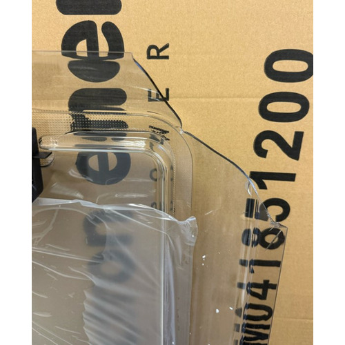 Couvercle complet HEKI 2 - DOMETIC - attention produit neuf avec défaut d'aspect suite à un sinistre transport -produits neuf jamais utilisé