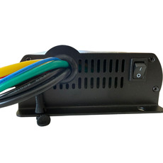 Miniature CHARGER BOOSTER DC/DC 12V / 40 AH AVEC MPPT 600W - TEKNO CAMP N° 2