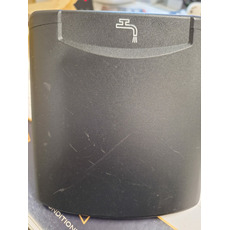 Miniature ATTENTION Produit imparfait | Coupelle de remplissage d'eau noire avec bouchon à clef magnétique blanc - FAP N° 0