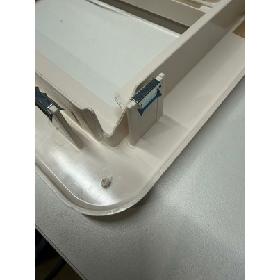 ATTENTION Produit imparfait | Micro Heki 28 x 28 avec ventilation permanente et moustiquaire - DOMETIC