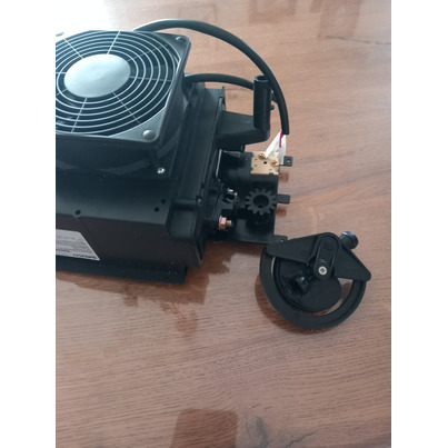 ATTENTION Produit imparfait | Échangeur de chaleur à eau avec ventilateur ARIZONA LN 12 V / 2,75 kW - AUTOTERM