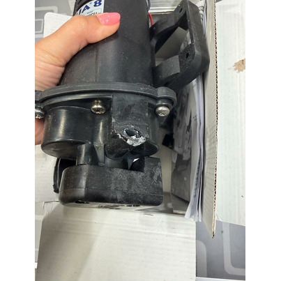 ATTENTION Produit imparfait | Pompe à eau Aqua 8 7L Litres minutes 12Volts - FIAMMA