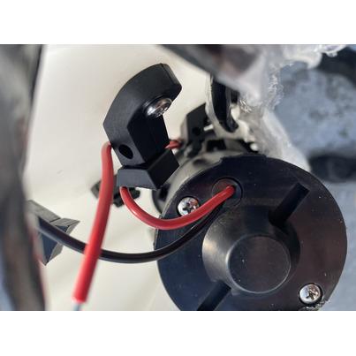 ATTENTION Produit imparfait | Kit réservoir + autoclave 117 Litres 12 Volts 12.8 Litres/minute