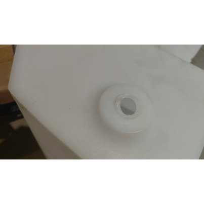 ATTENTION Produit imparfait | Réservoir 90 L spécial pour passage de roue côté droit - CHANTAL
