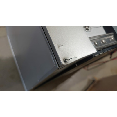 ATTENTION Produit imparfait | Réfrigérateur à compression CRUISE 85 12/24 VOLTS ELEGANCE LINE SILVER - INDEL WEBASTO