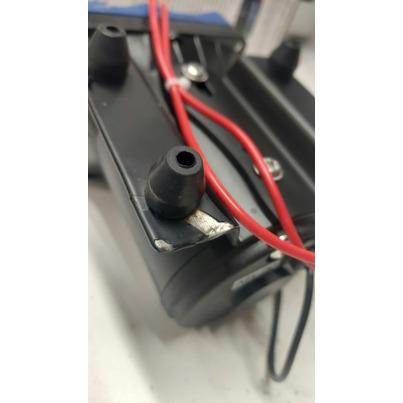 ATTENTION Produit imparfait | Pompe 12V - 7l/MIN 2095