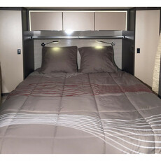 Miniature Lit tout fait / Prêt-à-dormir Vibes 140 x 190 lit central Midland N° 0 Miniature Lit tout fait / Prêt-à-dormir Vibes 140 x 190 lit central Midland N° 0